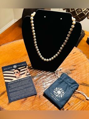 Pacific Pearls Lustrous White Pearl Necklace